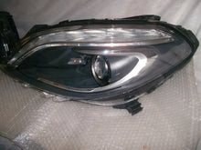 Load image into Gallery viewer, Frontscheinwerfer Mercedes-Benz W246 A2468200761 Ein Satz Scheinwerfer Headlight SCH9825658755hy