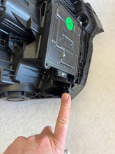 Load image into Gallery viewer, Frontscheinwerfer Smart 8893896208 Links Scheinwerfer Headlight SCH2514623068wd
