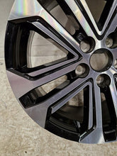 Laden Sie das Bild in den Galerie-Viewer, 1x Alufelge 18 Zoll 7.0" 5x114.3 35ET PW45742003 Toyota V I Rim Wheel FEL8373006388mz