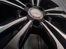 Laden Sie das Bild in den Galerie-Viewer, 1x Alufelge 17 Zoll 8.0" 5x112 46ET Glanz Schwarz A2124015602 Mercedes-Benz FEL9681648909qm