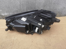Laden Sie das Bild in den Galerie-Viewer, Frontscheinwerfer Mercedes-Benz X167 A1679068607 Rechts Scheinwerfer Headlight SCH5732588430pg