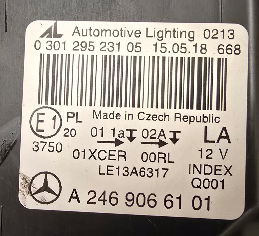 Frontscheinwerfer Mercedes-Benz W246 A2469066101 LED Links Headlight SCH9972598574ft
