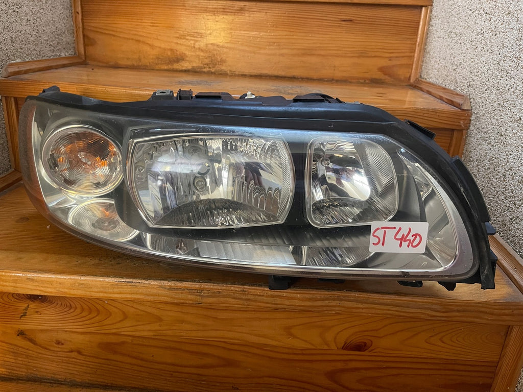 Frontscheinwerfer Volvo S60 V70 Rechts Scheinwerfer Headlight SCH5662290326lz