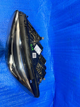 Laden Sie das Bild in den Galerie-Viewer, Frontscheinwerfer Mercedes-Benz Citan W420 A4209063800 Full LED Links Headlight SCH2073286032cj