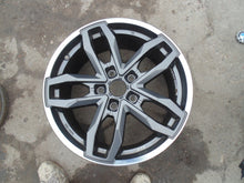 Laden Sie das Bild in den Galerie-Viewer, 1x Alufelge 19 Zoll 9.0&quot; 5x120 60ET TE90960M17 Porsche Rim Wheel