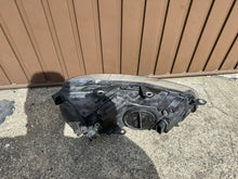 Load image into Gallery viewer, Frontscheinwerfer VW Golf VI 7L6941329 Xenon Links Scheinwerfer Headlight SCH2592398823xt