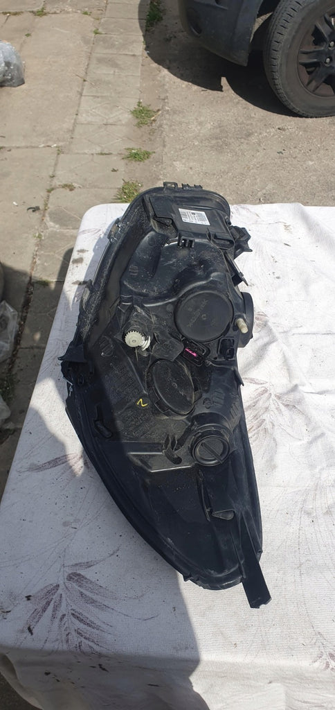 Frontscheinwerfer Renault Clio IV 260105603R Links Scheinwerfer Headlight SCH7900773055bu