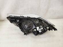 Laden Sie das Bild in den Galerie-Viewer, Frontscheinwerfer BMW G30 8499121 8499122 Full LED Ein Satz Headlight SCH6000029592sv