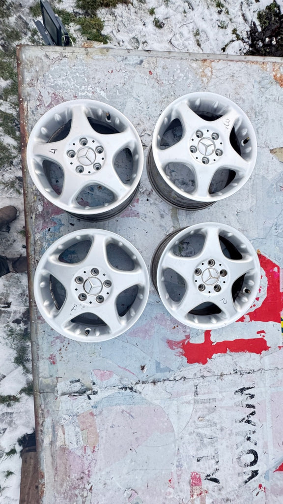 4x Alufelge 16 Zoll 6.5" 5x112 56ET Glanz Silber 1684010902 Mercedes-Benz FEL6402975537yb
