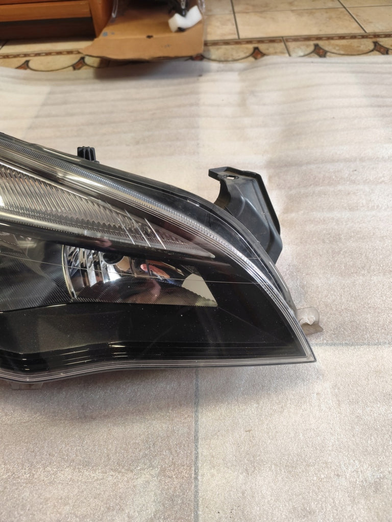Frontscheinwerfer Opel Astra J 13371596 Rechts Scheinwerfer Headlight SCH7621158269ph