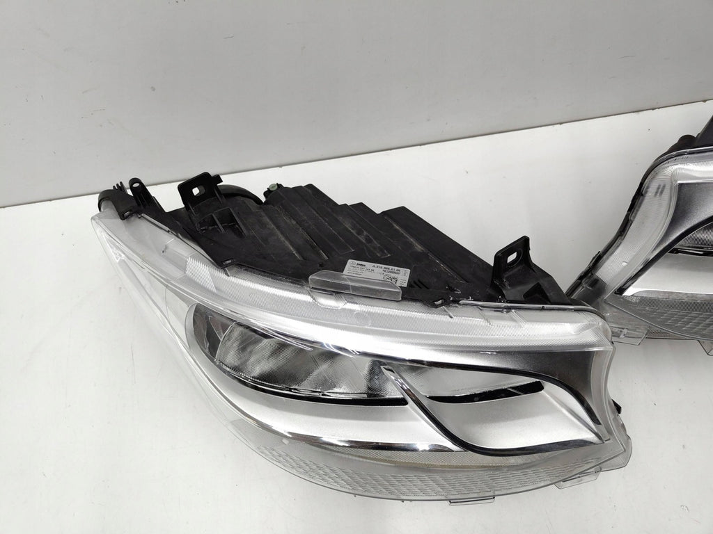 Frontscheinwerfer Mercedes-Benz Sprinter A9109060000 Ein Satz Headlight SCH7849792000un