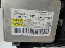 Load image into Gallery viewer, Frontscheinwerfer VW Touran 1T1941751E Xenon Ein Stück (Rechts oder Links)