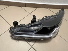 Load image into Gallery viewer, Frontscheinwerfer Toyota Corolla 81150-02T51 LED Links Scheinwerfer Headlight SCH1903373670mv