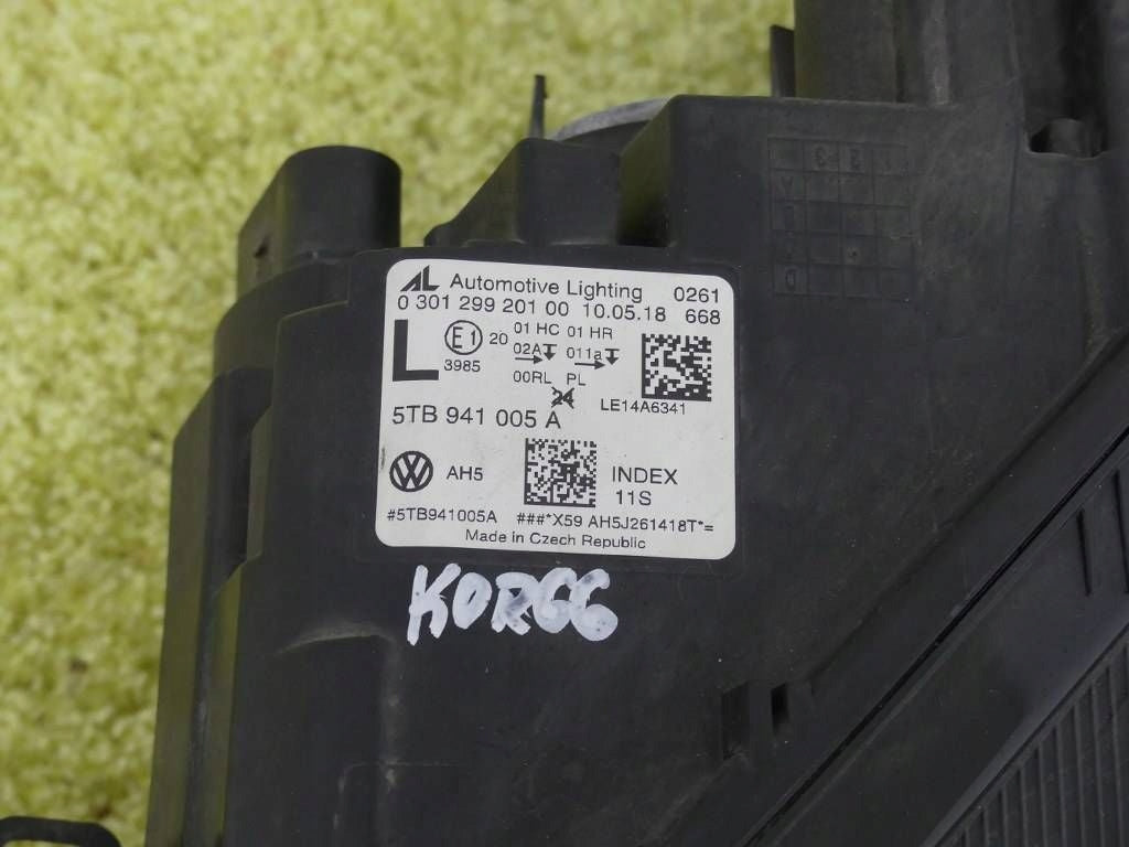 Frontscheinwerfer VW Touran 5TB941005A LED Ein Stück (Rechts oder Links)