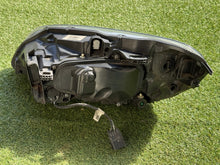 Laden Sie das Bild in den Galerie-Viewer, Frontscheinwerfer Volvo Xc60 I 31420266 Rechts Scheinwerfer Headlight SCH8257557150li