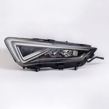 Laden Sie das Bild in den Galerie-Viewer, Frontscheinwerfer Seat 5FJ941008D Rechts Scheinwerfer Headlight