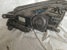 Laden Sie das Bild in den Galerie-Viewer, Frontscheinwerfer VW Tiguan 5N1941032T 5N1941032 1ZS009549-02 Xenon Rechts