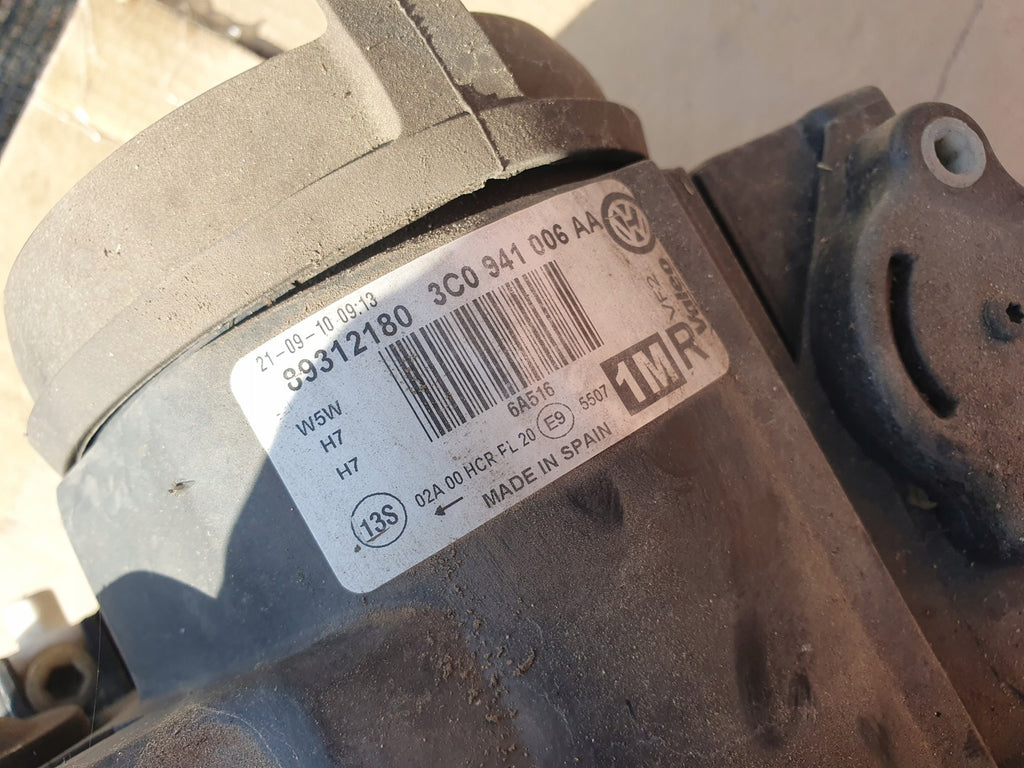 Frontscheinwerfer VW Passat 89312180 Ein Stück (Rechts oder Links) Headlight SCH9893931868no