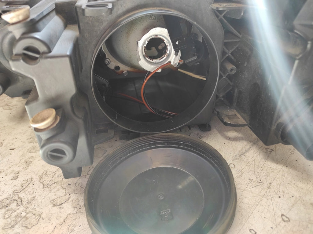 Frontscheinwerfer Skoda Octavia 1Z1941016F Rechts Scheinwerfer Headlight SCH3191639729lg