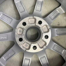 Load image into Gallery viewer, 1x Alufelge 18 Zoll 8.0" 5x112 40ET Glanz Silber 8W0601025H Audi Rim Wheel FEL6023413521af
