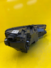 Laden Sie das Bild in den Galerie-Viewer, Frontscheinwerfer Audi 8W0941035J LED Links Scheinwerfer Headlight SCH9341891246fj
