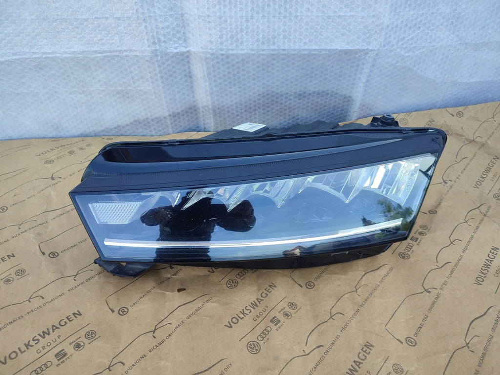 Frontscheinwerfer Skoda Octavia IV 5E4941015 0301118231 Full LED Links Headlight SCH5103706993xf