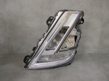 Laden Sie das Bild in den Galerie-Viewer, Frontscheinwerfer Volvo 24056511 LED Links Scheinwerfer Headlight SCH1117069896xc