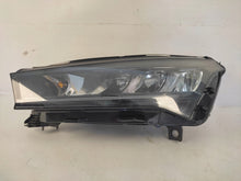Laden Sie das Bild in den Galerie-Viewer, Frontscheinwerfer Skoda Enyaq 5LB941015F Full LED Ein Stück (Rechts oder Links)