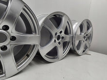 Load image into Gallery viewer, 1x Alufelge 17 Zoll Kia Stonic Rim Wheel FEL4489509069qy