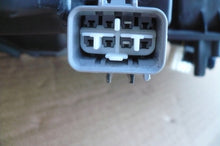 Laden Sie das Bild in den Galerie-Viewer, Frontscheinwerfer Toyota Chr C-Hr 81150-YP281-00 LED Rechts oder Links