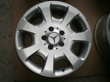 Load image into Gallery viewer, 1x Alufelge 16 Zoll 7.0&quot; 5x112 31ET Glanz Grau A2034012802 Mercedes-Benz