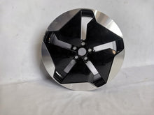 Load image into Gallery viewer, 1x Alufelge 20 Zoll 7.5&quot; 5x112 44ET 10A601025B VW Id.3 Rim Wheel