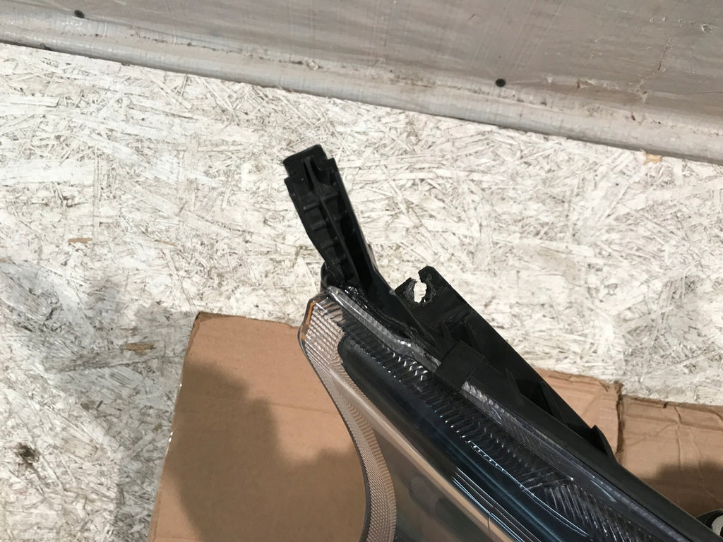 Frontscheinwerfer Ford Transit Custom JK2113W030 Ein Stück (Rechts oder Links)