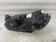 Laden Sie das Bild in den Galerie-Viewer, Frontscheinwerfer VW Up 1S1941016AA Halogen Rechts Scheinwerfer Headlight