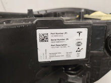 Laden Sie das Bild in den Galerie-Viewer, Frontscheinwerfer Tesla 3 Y 1514953-00-D 1514952-00-D LED Ein Satz Headlight