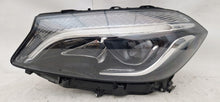 Laden Sie das Bild in den Galerie-Viewer, Frontscheinwerfer Mercedes-Benz A1769068900 LED Links Scheinwerfer Headlight