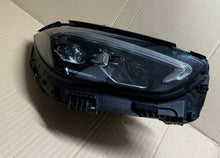 Laden Sie das Bild in den Galerie-Viewer, Frontscheinwerfer Mercedes-Benz W206 A2069068204 LED Rechts Headlight SCH3372029758oe