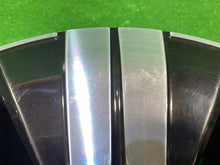 Laden Sie das Bild in den Galerie-Viewer, 1x Alufelge 17 Zoll 7.0" 5x112 44 5ET A2064017100 Mercedes-Benz W206 Rim Wheel FEL1495163064nz