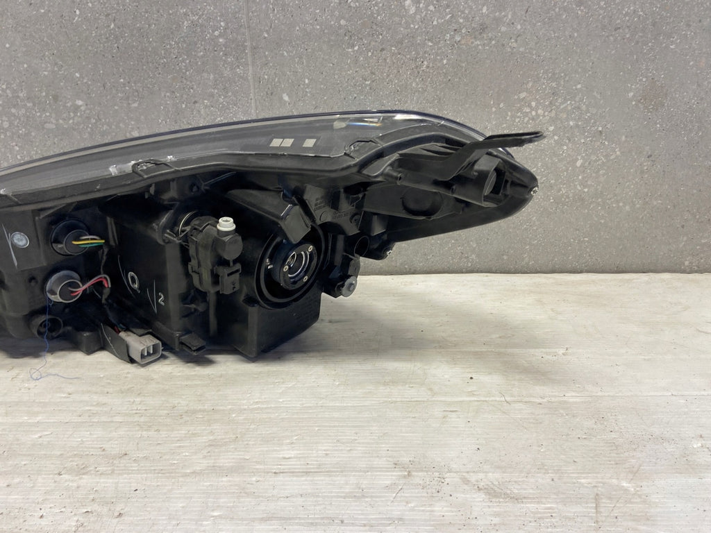 Frontscheinwerfer Toyota Yaris Rechts Scheinwerfer Headlight