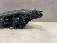 Load image into Gallery viewer, Frontscheinwerfer Toyota Yaris Rechts Scheinwerfer Headlight