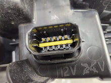 Laden Sie das Bild in den Galerie-Viewer, Frontscheinwerfer Dacia Duster 260603515R LED Links Scheinwerfer Headlight SCH5079095747kc