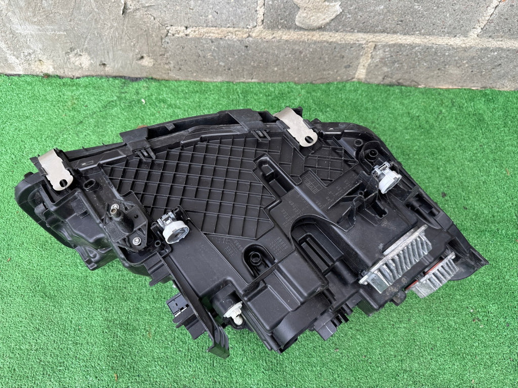 Frontscheinwerfer BMW 5 G30 5A388D5 Laser Links Scheinwerfer Headlight SCH8571701463mo