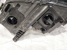 Laden Sie das Bild in den Galerie-Viewer, Frontscheinwerfer VW Tiguan Allspace 5NN941082 Full LED Rechts Headlight