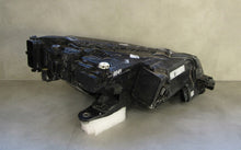 Laden Sie das Bild in den Galerie-Viewer, Frontscheinwerfer Skoda Superb III LED Links Scheinwerfer Headlight