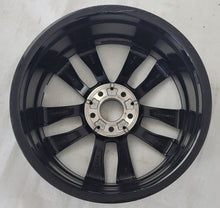 Laden Sie das Bild in den Galerie-Viewer, 1x Alufelge 18 Zoll 7.5&quot; 5x112 49ET A1774012700 Mercedes-Benz W177 Rim Wheel
