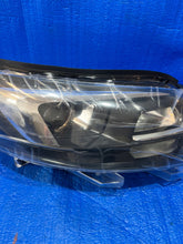 Load image into Gallery viewer, Frontscheinwerfer Opel Zafira Vivaro C 1656227880 Xenon Rechts Headlight