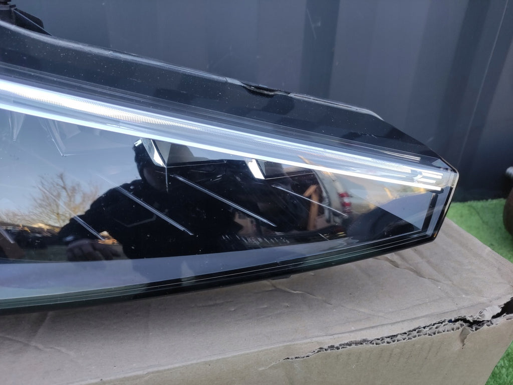 Frontscheinwerfer Skoda Scala 657941016A Xenon Rechts Scheinwerfer Headlight SCH7410249404wz