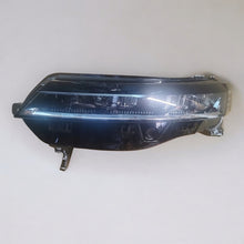 Load image into Gallery viewer, Frontscheinwerfer Renault Megane E Tech E-Tech 260606256R LED Links Headlight