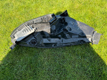 Laden Sie das Bild in den Galerie-Viewer, Frontscheinwerfer Tesla Model 3 1077375-40-B LED Links Scheinwerfer Headlight