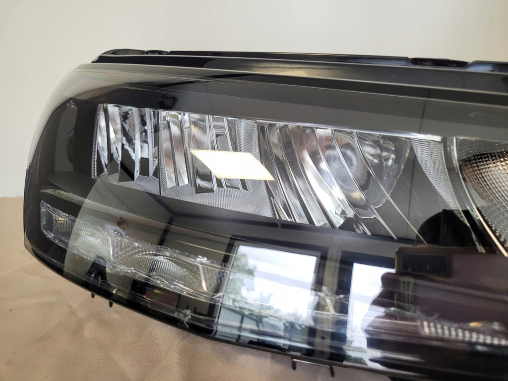 Frontscheinwerfer Skoda Fabia 6VB941016 Rechts Scheinwerfer Headlight